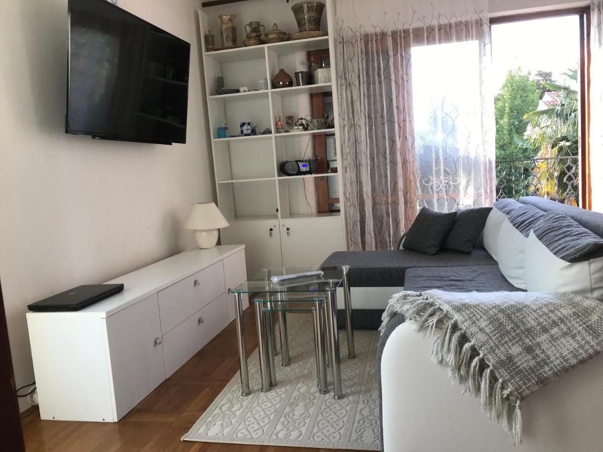 Apartment Aquamarin, Blizu Mora S Pogledom Na More, Za Do 6 Osoba Malinska Exteriér fotografie