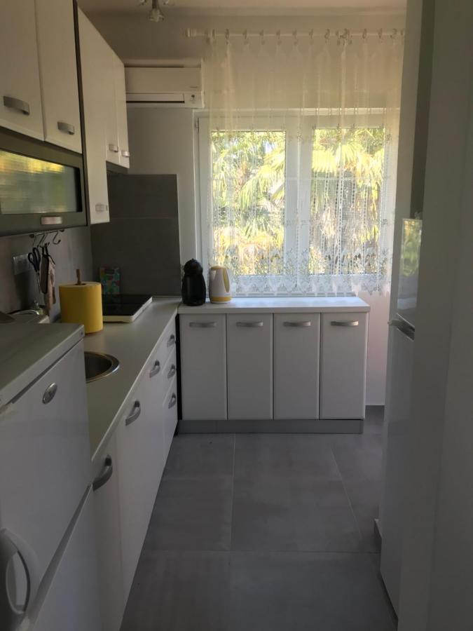 Apartment Aquamarin, Blizu Mora S Pogledom Na More, Za Do 6 Osoba Malinska Exteriér fotografie